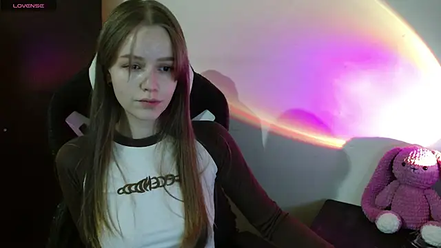 amelia sweeti online show from 6, 4, 2026