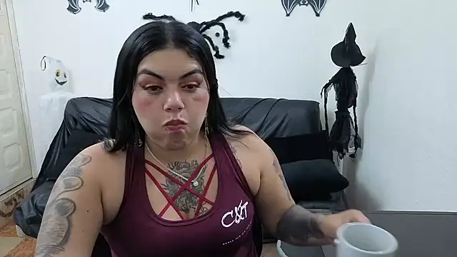  sweetcarla online show from 23, 10, 2025