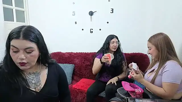 sweetcarla online show from 20, 6, 2026