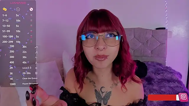 arysUwU online show from 13, 9, 2025