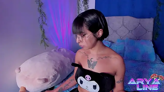 arysUwU online show from 21, 3, 2025