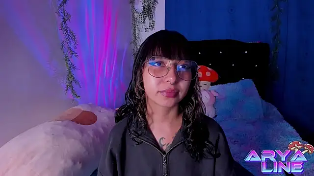 arysUwU online show from 6, 2, 2025