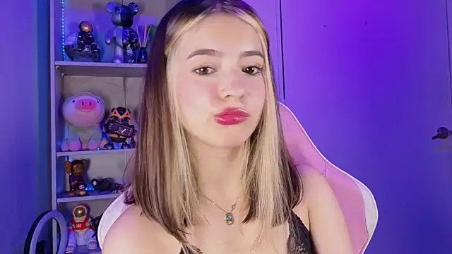 EmilyMiller  online show from 26, 10, 2025