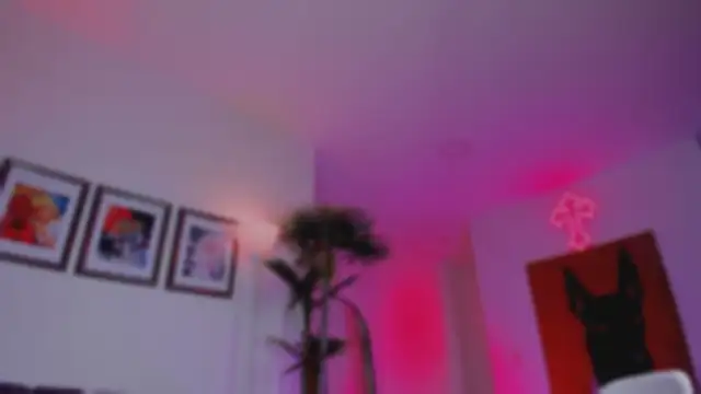 Taylor  foxxx online show from 30, 10, 2025