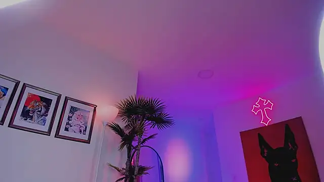 Taylor  foxxx online show from 22, 10, 2025