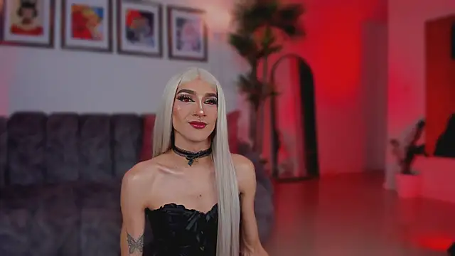 Taylor  foxxx online show from 28, 11, 2025