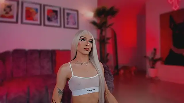 Taylor  foxxx online show from 14, 4, 2026