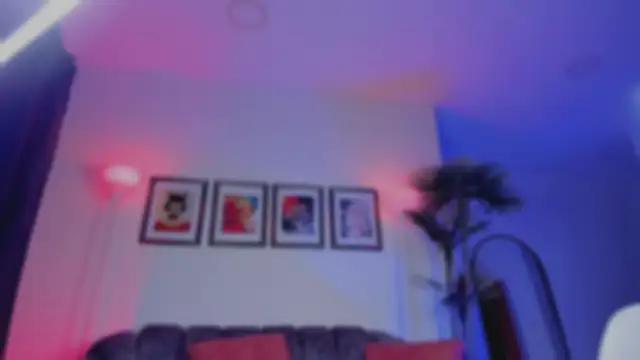 Taylor  foxxx online show from 11, 9, 2025