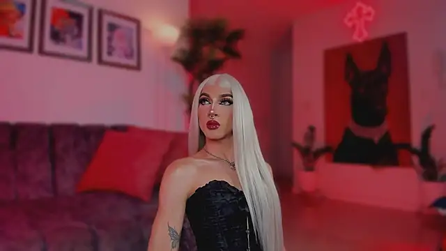 Taylor  foxxx online show from 5, 3, 2026