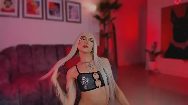 Taylor  foxxx online show from 25, 4, 2026