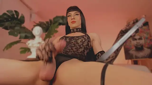 Taylor  foxxx online show from 28, 2, 2025