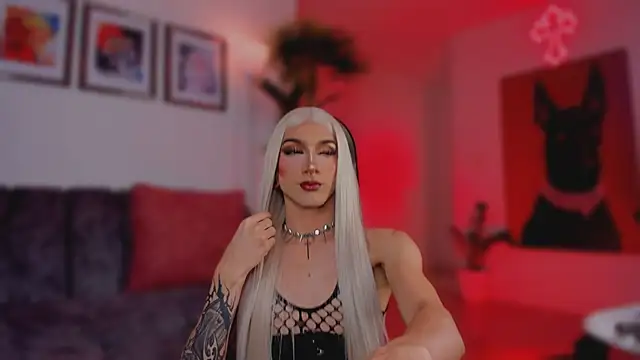 Taylor  foxxx online show from 12, 11, 2025