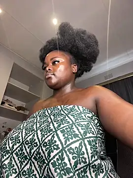 Honeycoco0211 online show from 8, 3, 2026