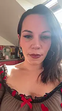 Lady Knaller online show from 8, 2, 2025