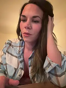 Lady Knaller online show from 6, 3, 2026