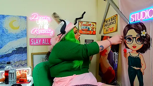 Blakelytgirl online show from 15, 4, 2026