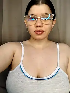 Snapshot of Danzel1105 chatting on 16, 10, 2025 Danzel1105 online show from 16, 10, 2025