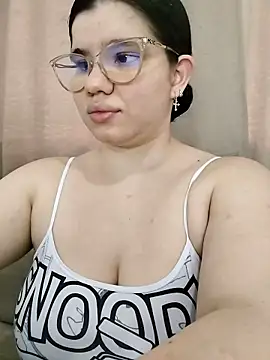 Snapshot of Danzel1105 chatting on 16, 11, 2025 Danzel1105 online show from 16, 11, 2025