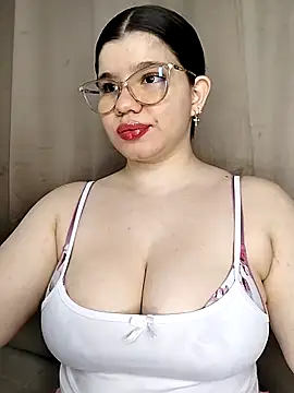 Snapshot of Danzel1105 chatting on 3, 10, 2025 Danzel1105 online show from 3, 10, 2025