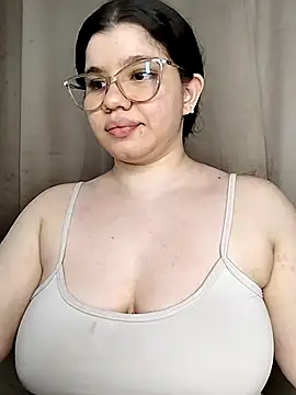 Snapshot of Danzel1105 chatting on 25, 9, 2025 Danzel1105 online show from 25, 9, 2025