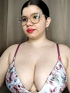 Snapshot of Danzel1105 chatting on 19, 9, 2025 Danzel1105 online show from 19, 9, 2025