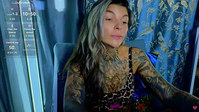 tattooedBabyy online show from 10, 11, 2025