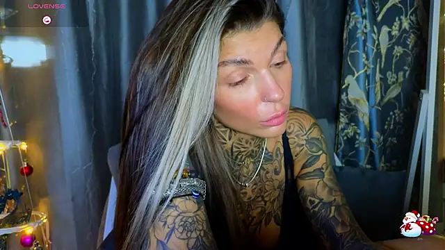 tattooedBabyy online show from 20, 12, 2025