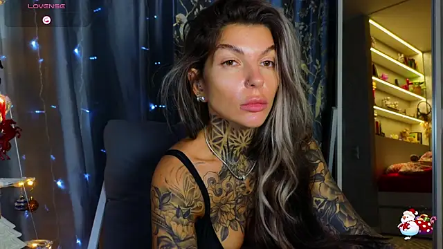 tattooedBabyy online show from 17, 12, 2025