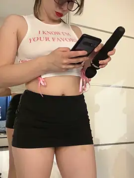 EvaRoss  online show from 26, 2, 2025