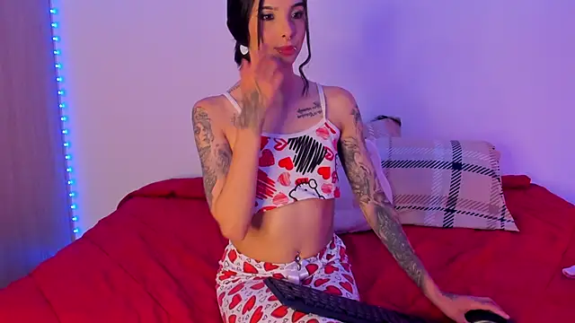 ChloeAddamss online show from 26, 5, 2026