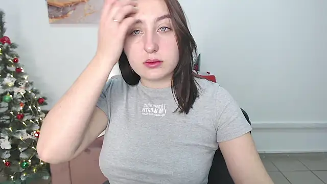 ElmiraPowers online show from 7, 1, 2025