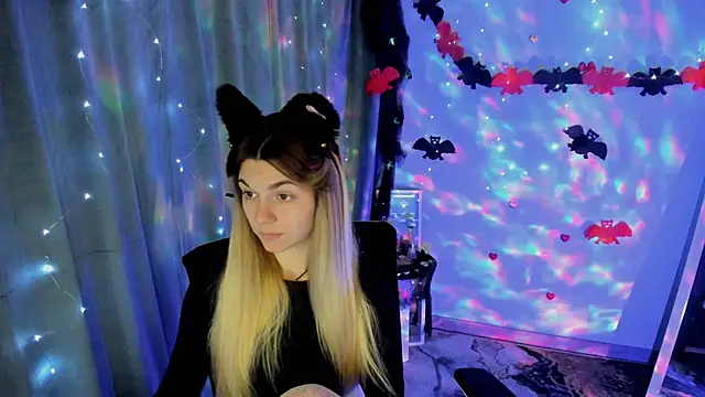 Sweet me  online show from 1, 11, 2025