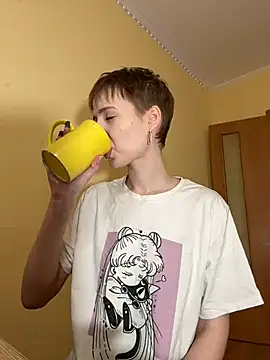 Snapshot of Crayzy_Luv chatting on 24, 2, 2025 Crayzy Luv online show from 24, 2, 2025