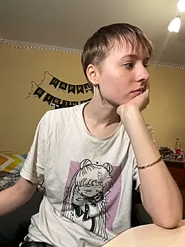 Snapshot of Crayzy_Luv chatting on 27, 2, 2025 Crayzy Luv online show from 27, 2, 2025