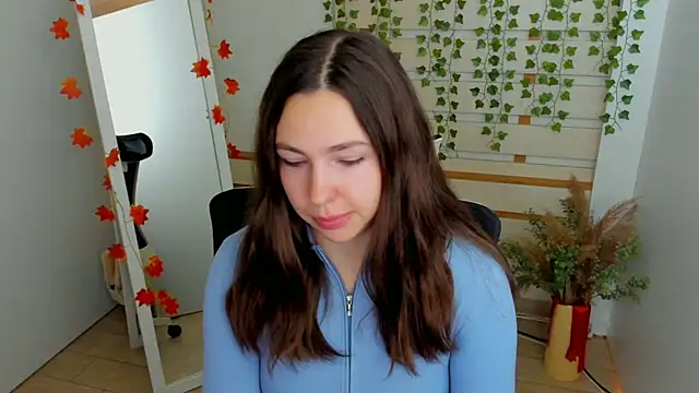 Lexy flower online show from 13, 10, 2025