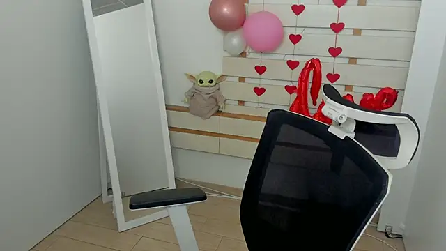 Lexy flower online show from 21, 3, 2025