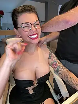 CarlaConnor80 online show from 18, 2, 2025