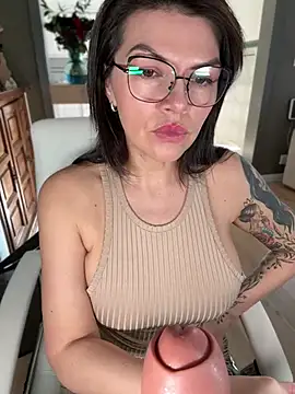 CarlaConnor80 online show from 3, 2, 2025