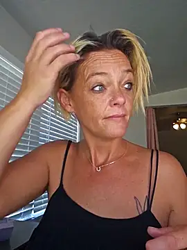 Dixiefaye Pika online show from 22, 11, 2025