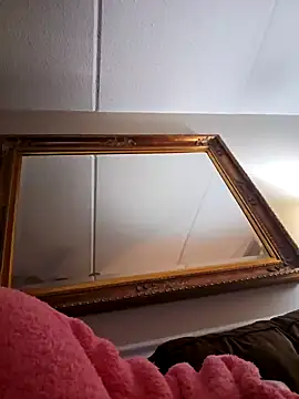 Dixiefaye Pika online show from 2, 2, 2025