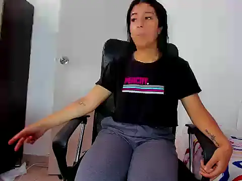 skinnyanai2 online show from 19, 12, 2025