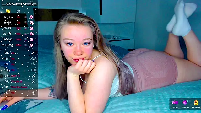 kitti kaattt online show from 28, 2, 2025