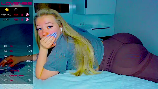 kitti kaattt online show from 2, 12, 2025