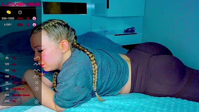 kitti kaattt online show from 25, 10, 2025