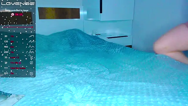 kitti kaattt online show from 19, 3, 2025