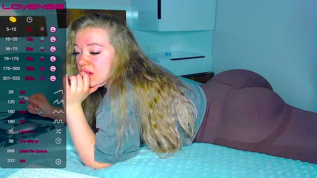 kitti kaattt online show from 20, 9, 2025