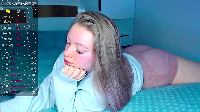 kitti kaattt online show from 28, 2, 2025