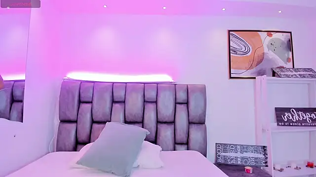 martina mancini online show from 24, 9, 2025