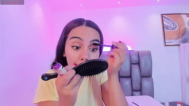 martina mancini online show from 18, 12, 2025