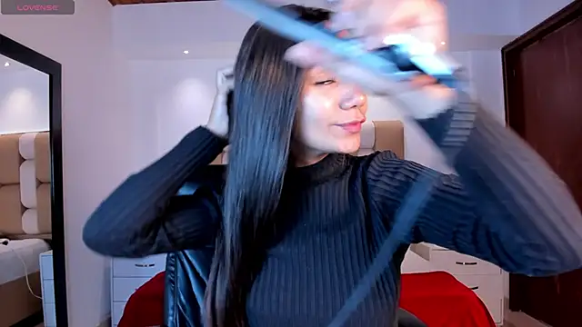 martina mancini online show from 21, 3, 2025